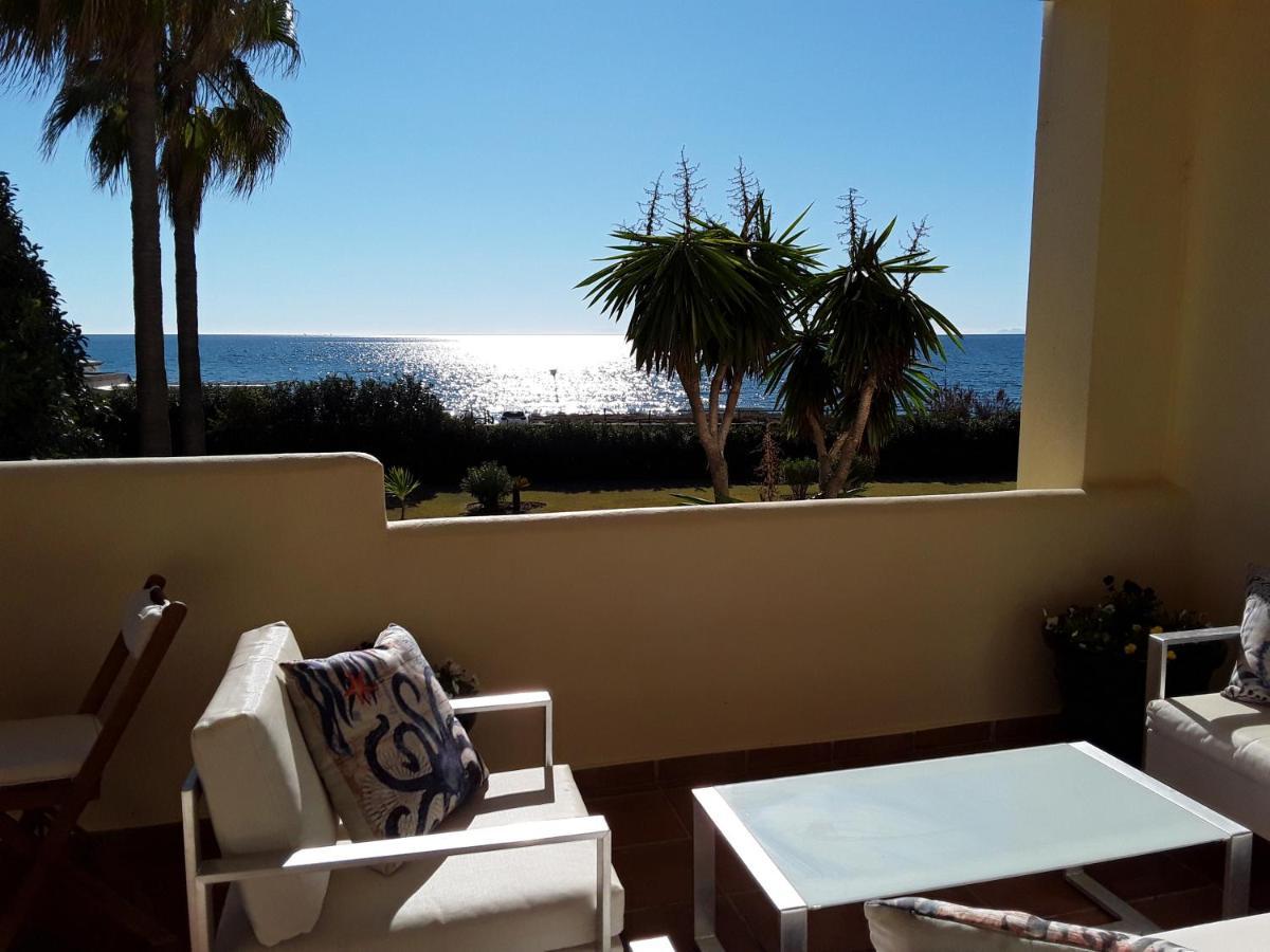 Beachfront Neptuno I, Complex,Views,Pool,Garden, Elviria ماربيا المظهر الخارجي الصورة