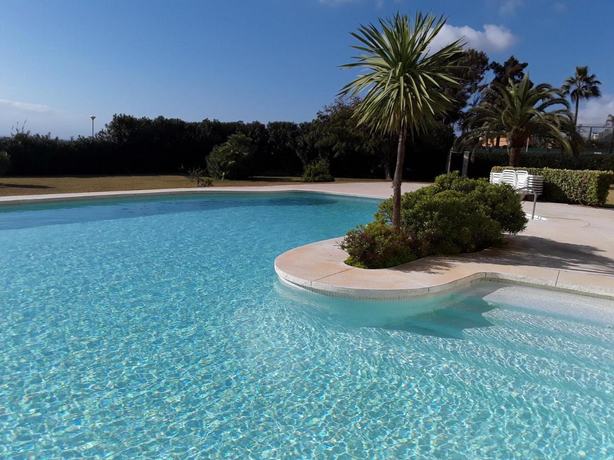Beachfront Neptuno I, Complex,Views,Pool,Garden, Elviria ماربيا المظهر الخارجي الصورة